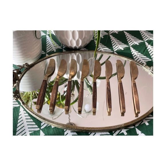 Vintage Brass & Walnut Wood Butter Knife Set of 8 - Picture 6 of 9